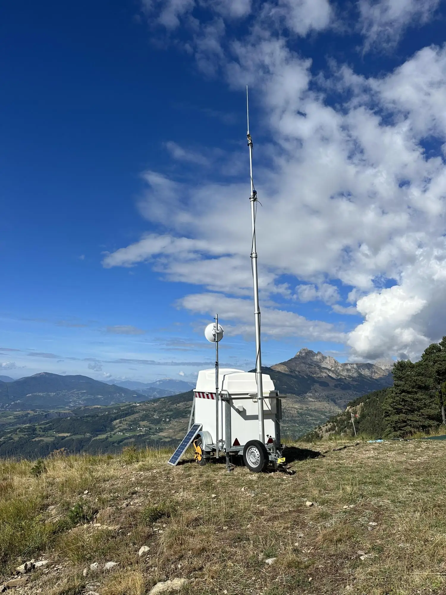 Aixocom remorque relais