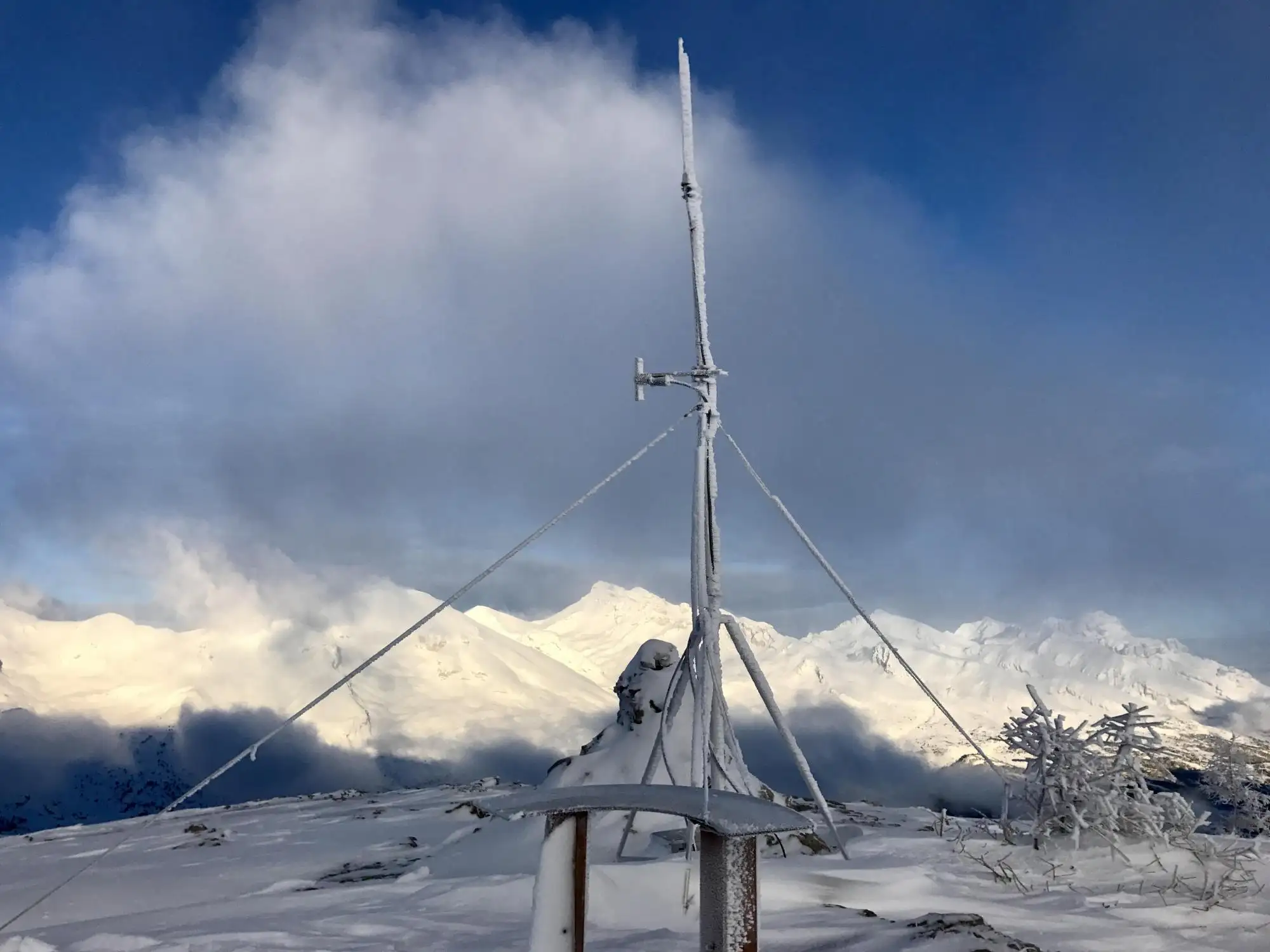 fournisseur d'�quipements de t�l�communications - Relais neige